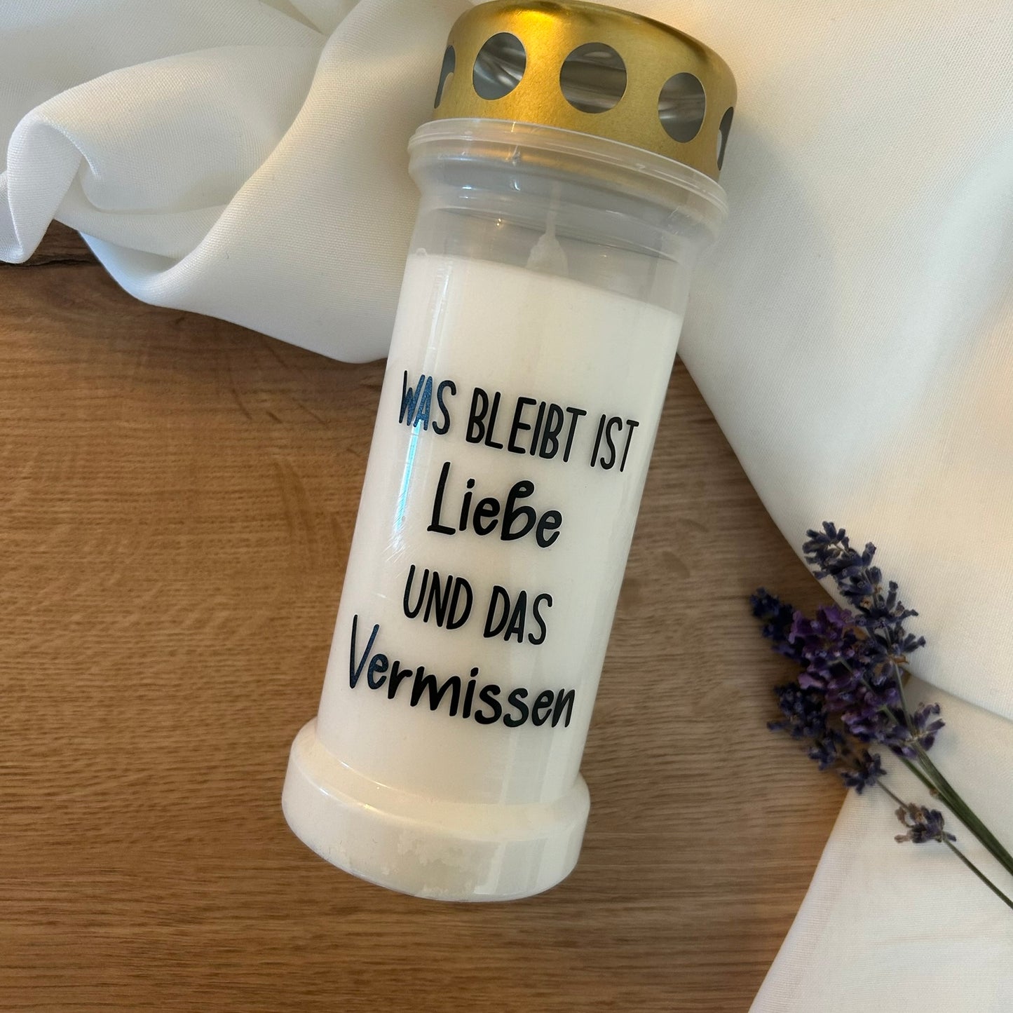 Grabkerze 'Was bleibt ist Liebe und das Vermissen' | 70h Brenndauer